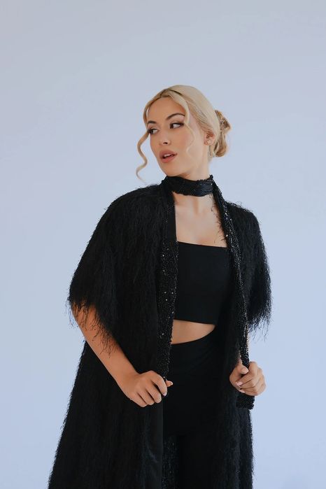 Елегантна дълга дамска жилетка Radapola – универсален размер