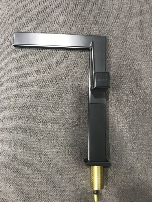 Продам Смеситель.  Новая