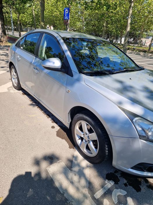 Chevrolet Cruze 1,6 benzina vanzare rapid!!!