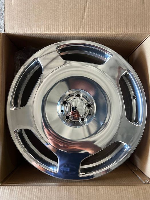 Maybach R20 разноширокий