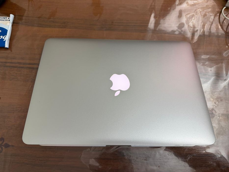 Срочно продаю Apple MacBook Pro