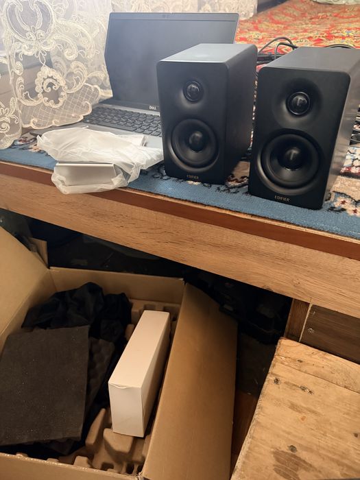 Колонки Edifier M60