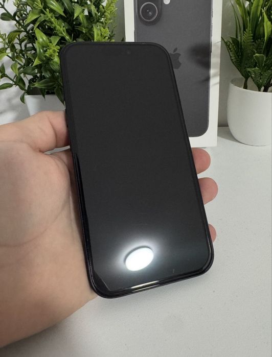 Iphone 16  128gb 100% , nou , garantie activa , cutie