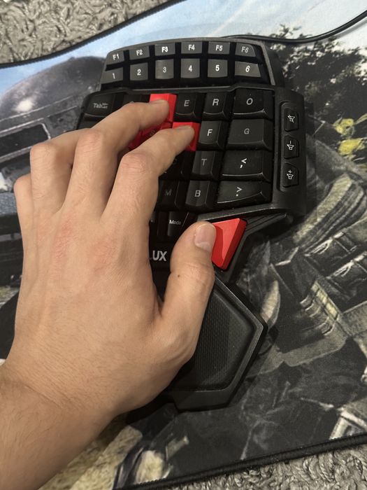 Игровая клавиатура