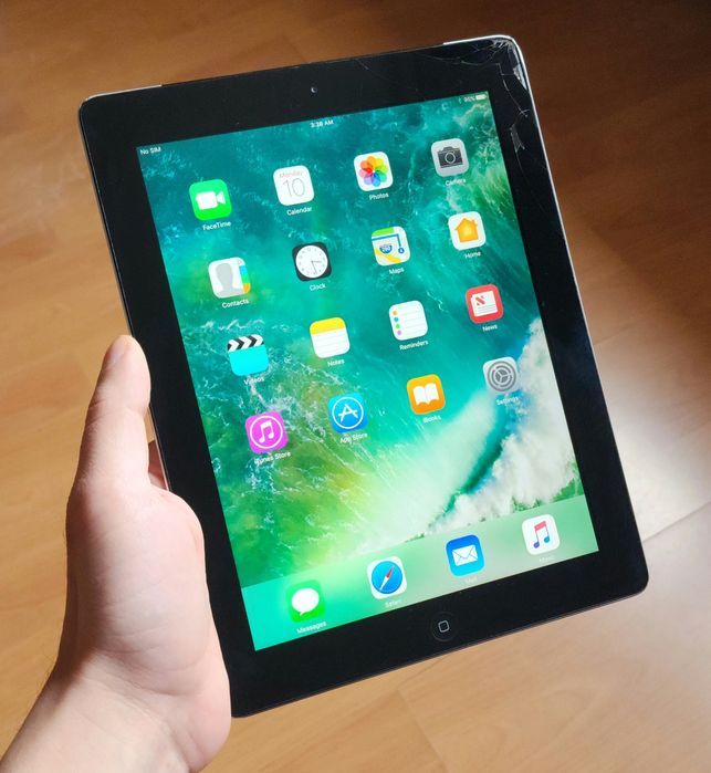 iPad 4th Gen – Funcționează perfect, ecran fisurat – 199 lei