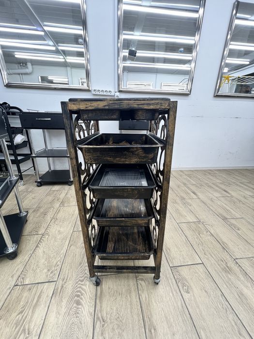 Помощник для парикмахера