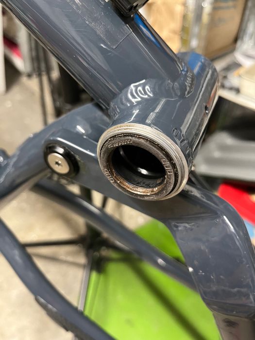 Алуминиева рамка за колело 29" / 27.5" Размер L заедно с шок