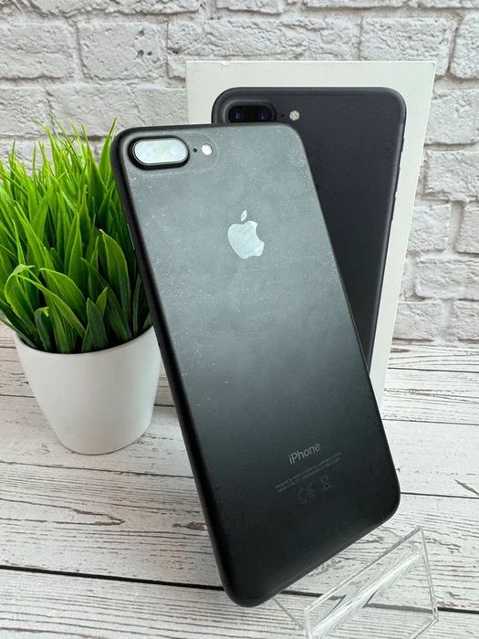 Продам айфон 7 плюс