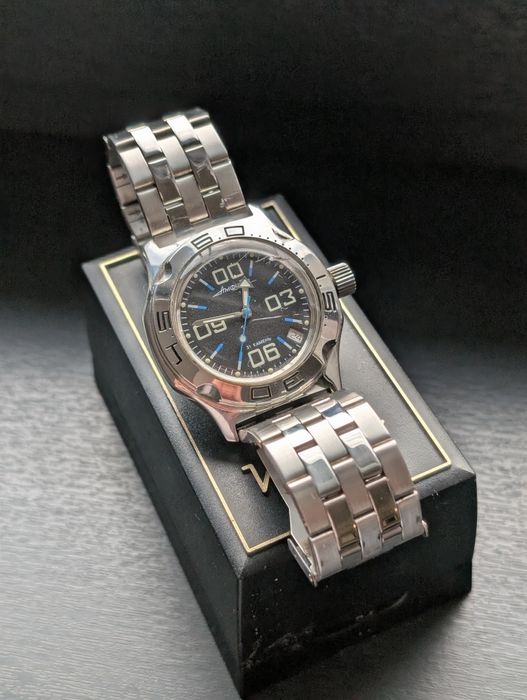 Ceas Vostok Amphibia