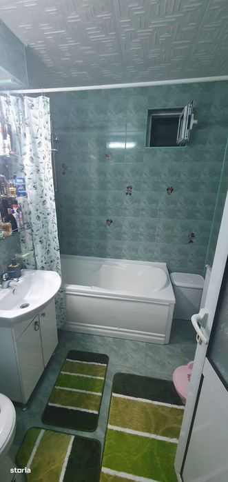 Ofer spre închiriere apartament cu 2 camere, Robea-parter
