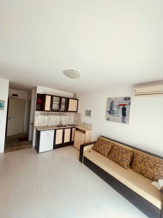 Продава се Едностаен апартамент в Свети Влас - 32 кв.м за 1157 €/кв.м - Снимка #2