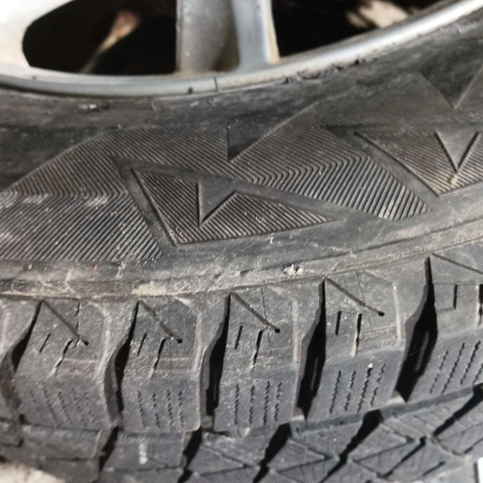 Джанти с джипови гуми Bridgestone 16 цола