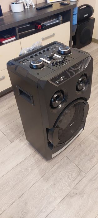 Преносима тонколона Akai ABTS-112