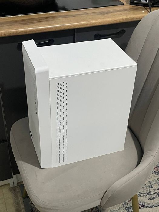 Корпус белый Matx