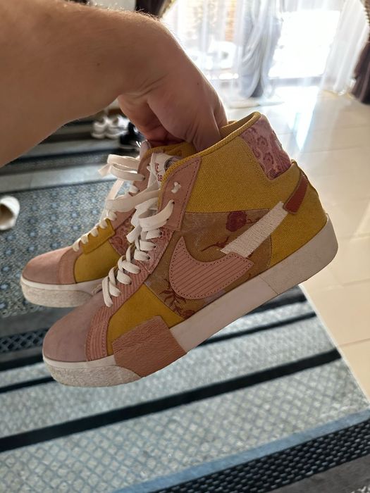 Продам кроссовки Nike