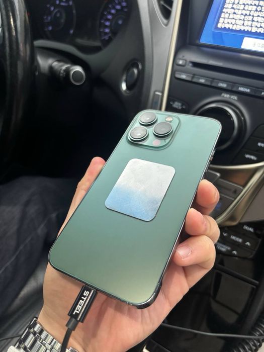 продам Айфон 13 про/256