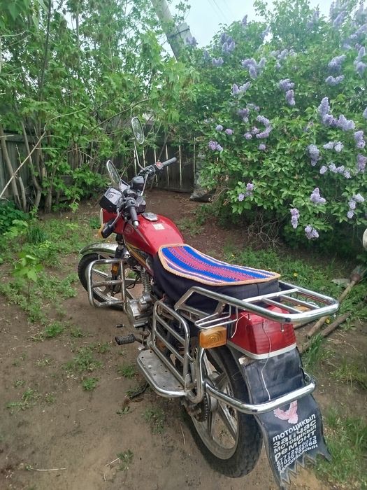 Продам мотоцикл 150 кубовый