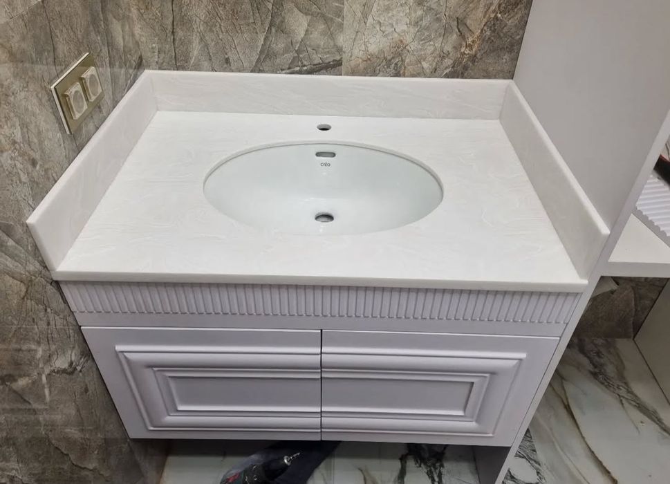 Искусственый камень столешки