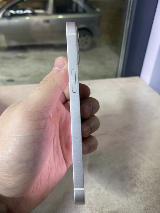 Продам айфон 13/128гб акб 86%