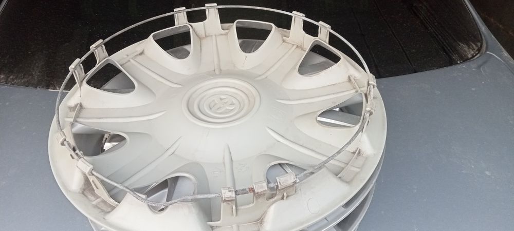 Колпаки на toyota 15-14 дюим.
