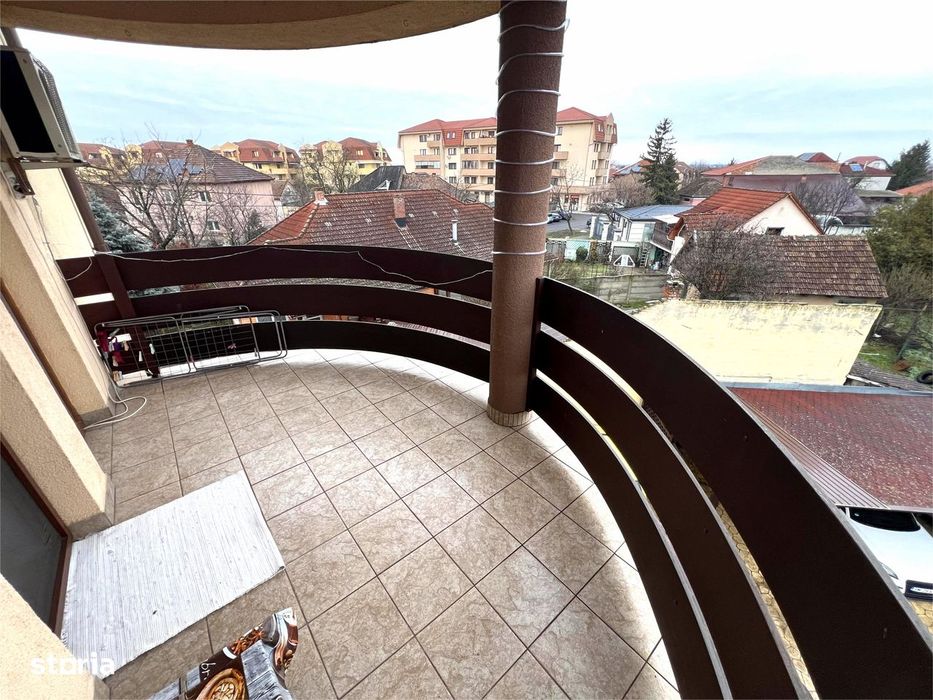 Apartament 3 camere, zonă premium, aproape de centru