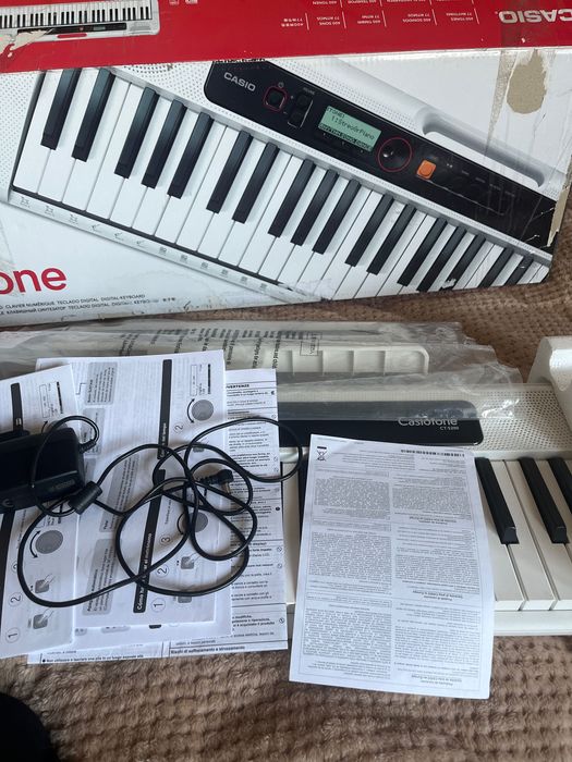 Пианино CASIO CT-S200we