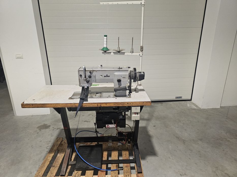 Masina de cusut în piele  industriala ADLER 467