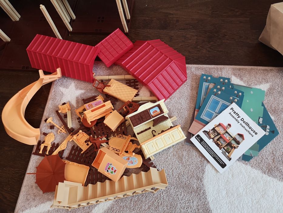 Домик для кукол LOL