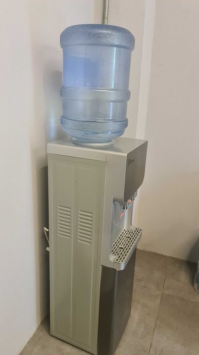Диспенсер для воды Bona 828 LA