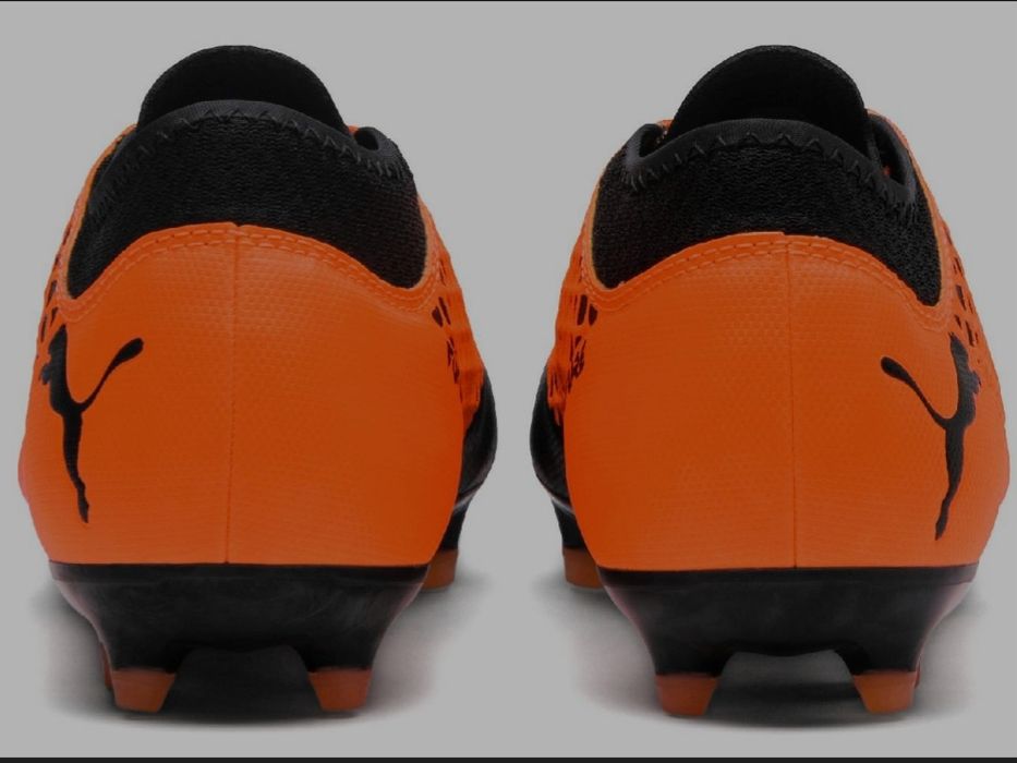 Ghete de fotbal PUMA