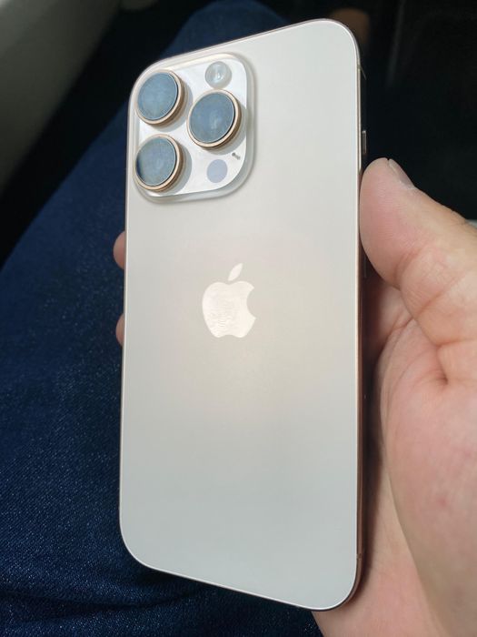 iPhone 16 pro 256гб