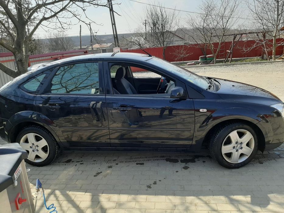 FORD Focus 0 — imagine 3