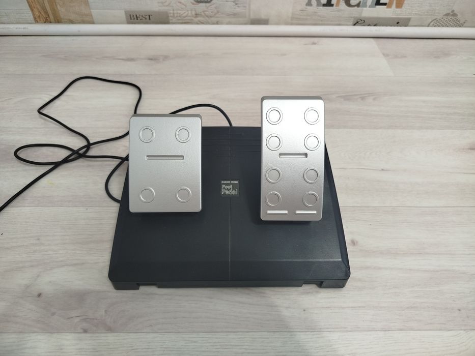 Продаю руль игровой