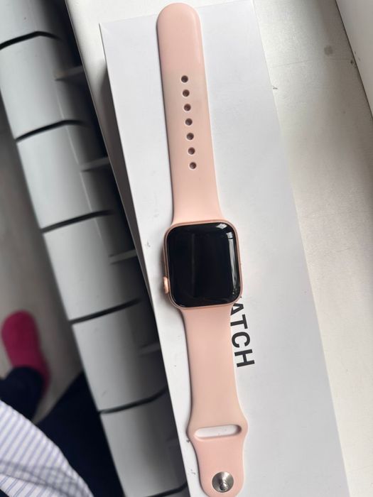 Apple Watch SE наручные часы , смарт часы