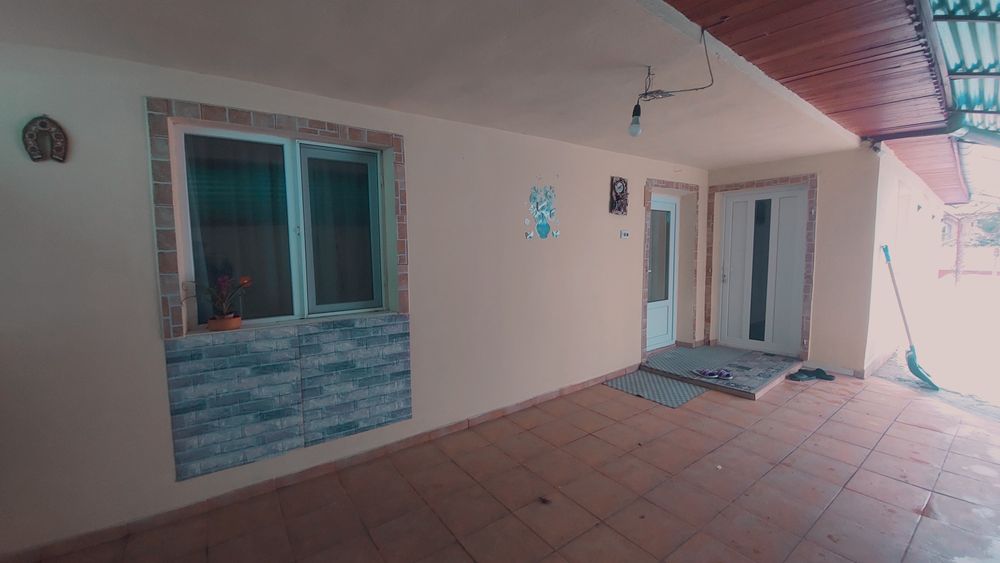 Casa 4 camerr+1000mp teren-toate utilitatile