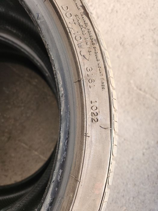 Продавам 2бр лятни гуми Nankang 225/35/18 перфектни