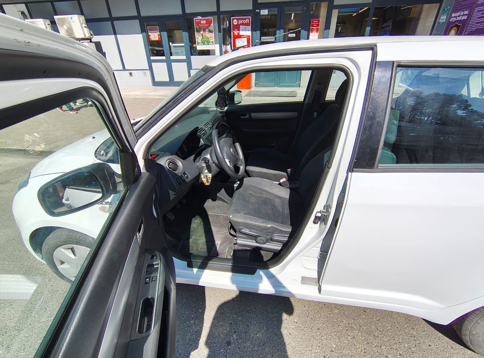 Suzuki Swift 1.3 ddis