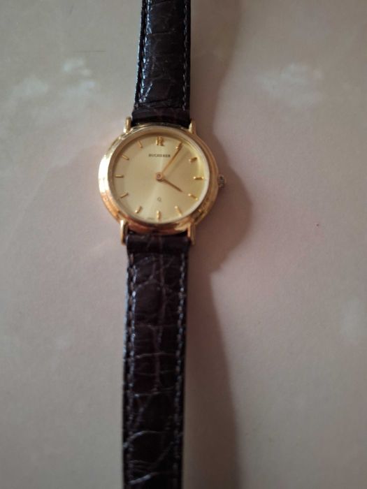 Ceas grovana Elvetia.