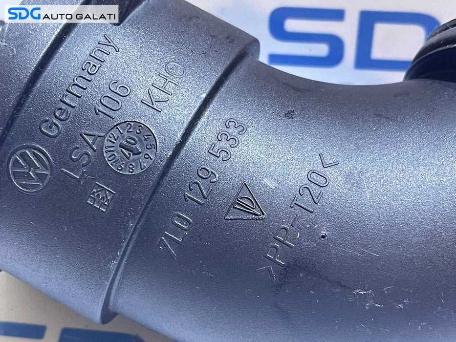 Tub Tubulatura Conducta Admisie Filtru Aer VW Touareg 2.5 TDI BAC BLK BPD BPE 2003 - 2010 Cod 7L0129533