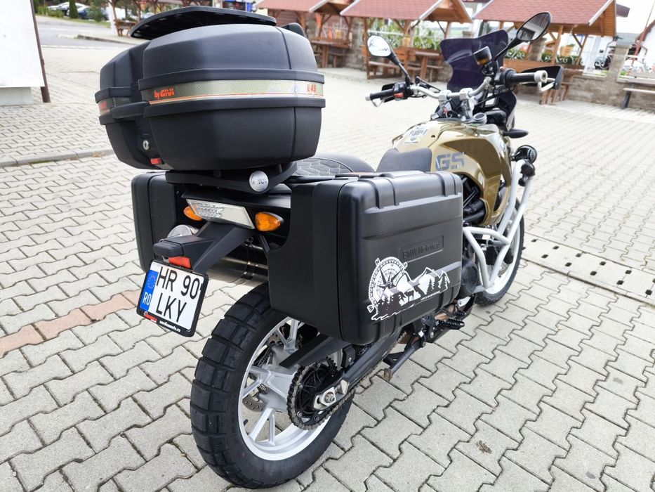 BMW 800cm3 , 2011 ,ABS