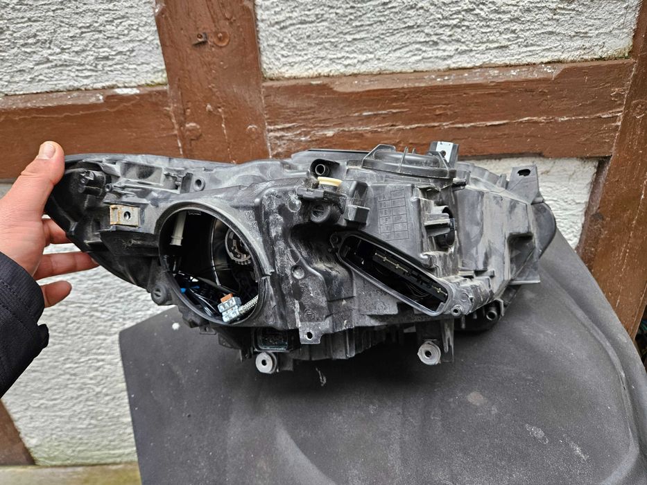 Фар BMW 1 F20 Bi-Xenon LED Ляв / Фар БМВ 1 Ф20 / Фар BMW F 20