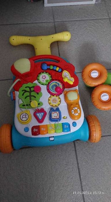 Локър и маса за игра 2в1