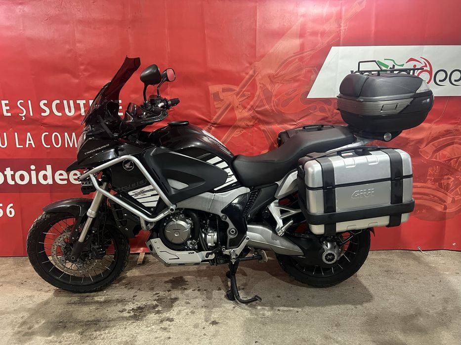Motoideea vinde HONDA  CROSSTOURER VFR1200X 2012 ABS Rate Garantie