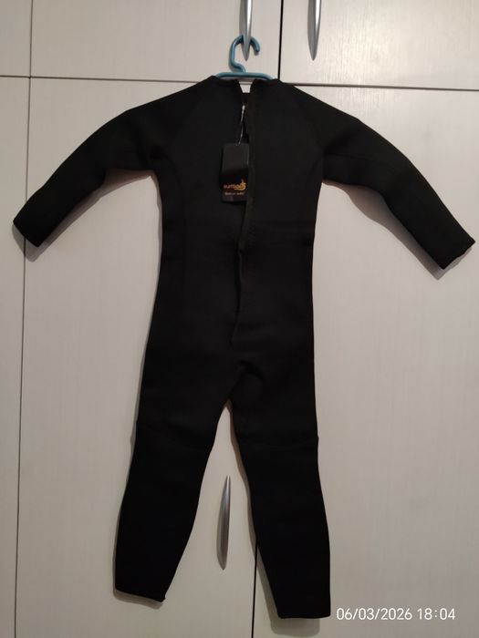 Детски неопрен за сърф