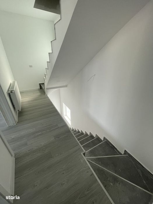 Casă 5 camere P+1+M, toate utilitățile, Safirului