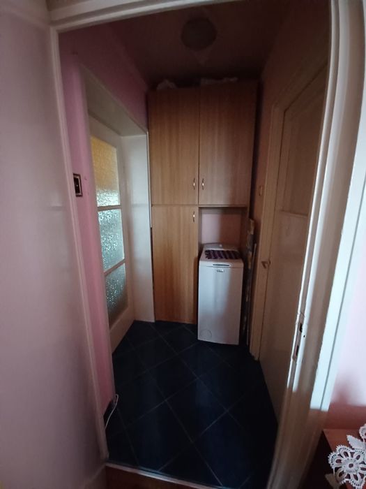 Vând apartament 2 camere semidecomandat