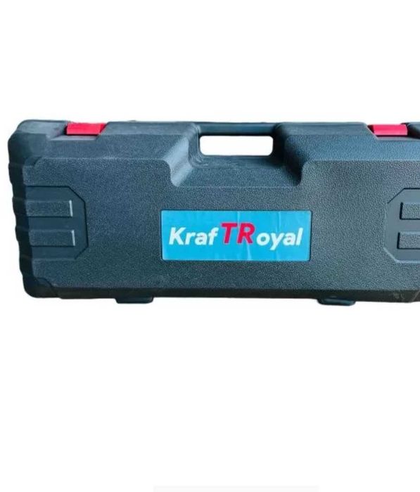 Акумулаторна резачка 25см и 30см 36V 8/10Ah, 2 батери+2 вериги