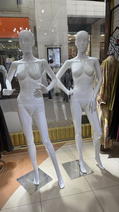 Продаю манекены.