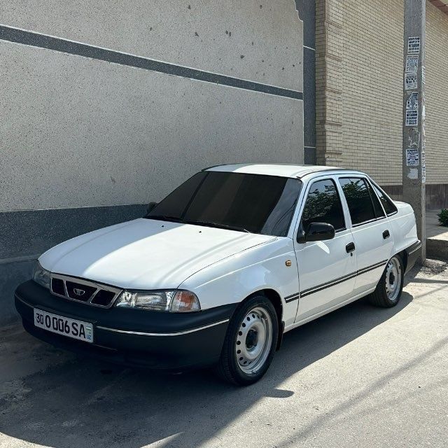 Нексия 1 сотилади