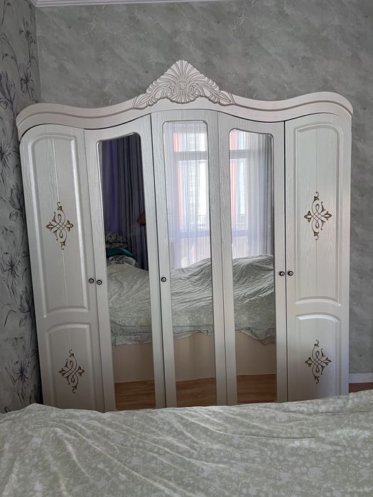 Спалный Гарнитур